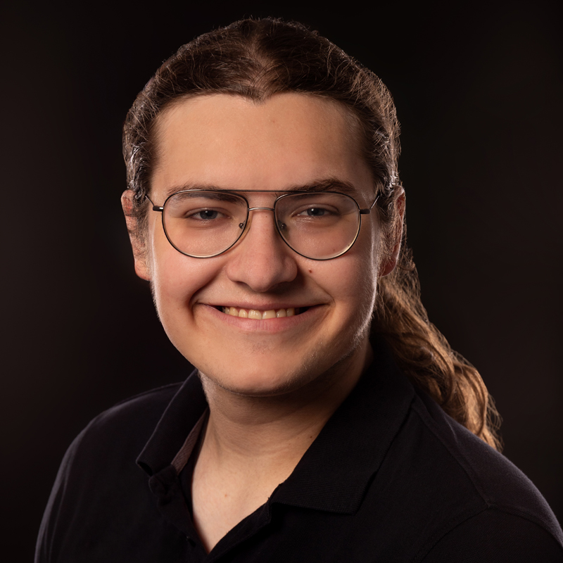Mika Reichenbächer, Fachkraft für Veranstaltungstechnik in Ausbildung